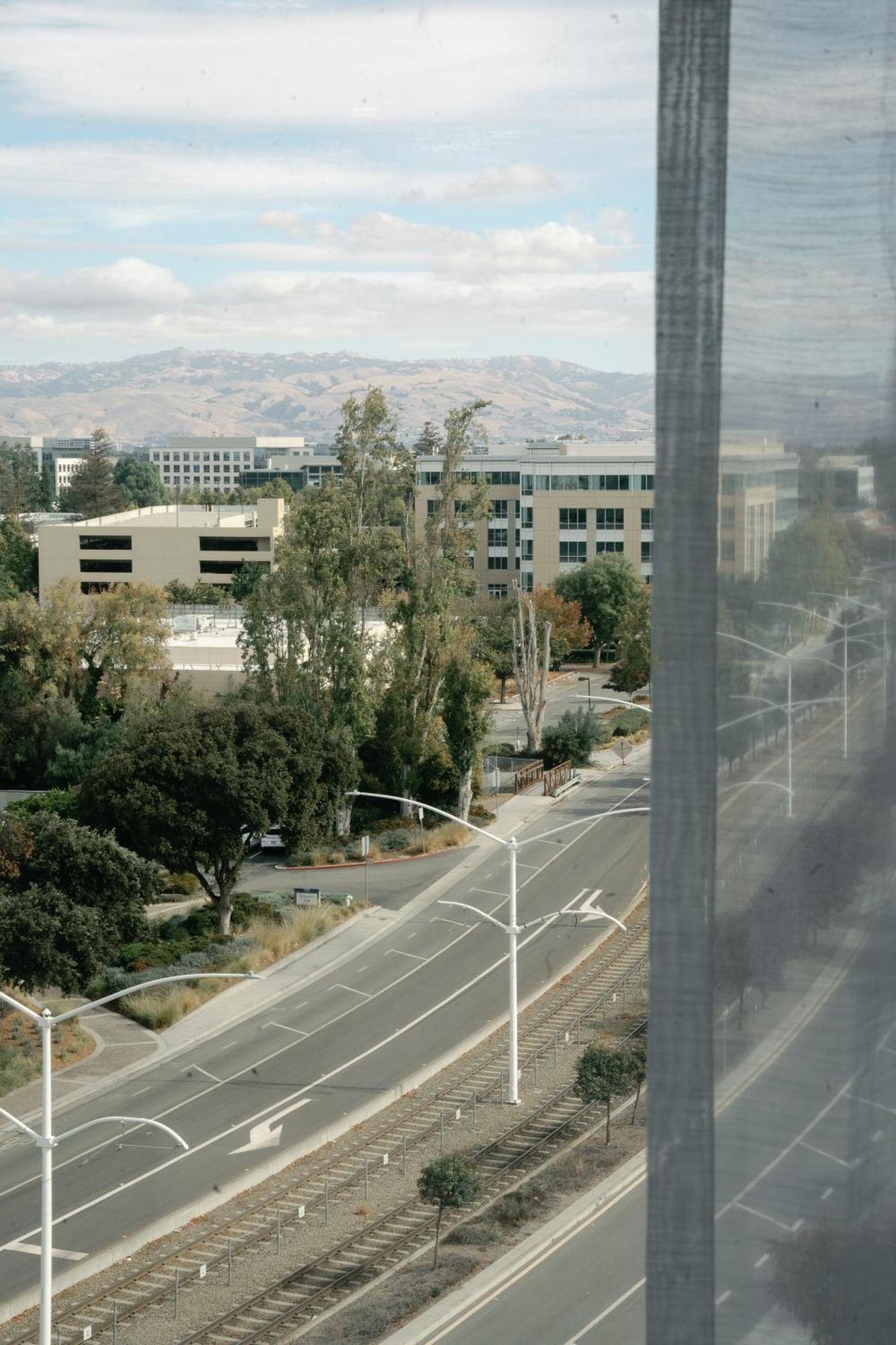 Ac Hotel By Marriott Sunnyvale Moffett Park Exterior foto